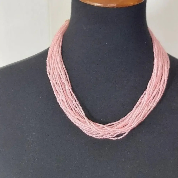 Vintage Pink Seed Bead Necklace Hook Closure - Picture 1 of 8